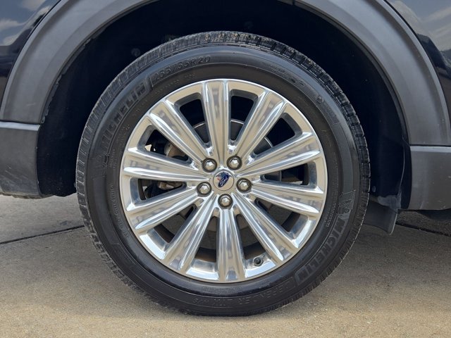 Certified 2020 Ford Explorer Limited w/ Class III Trailer Tow Package AWD/4WD image 23