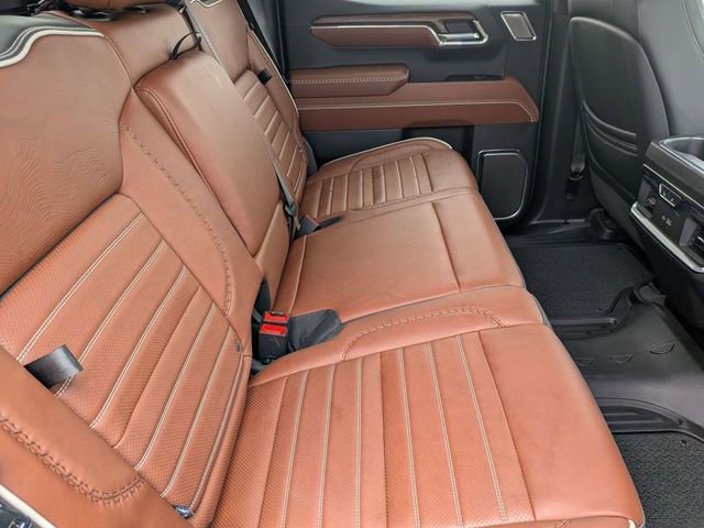 Used 2024 GMC Sierra 1500 Denali Ultimate AWD/4WD image 31