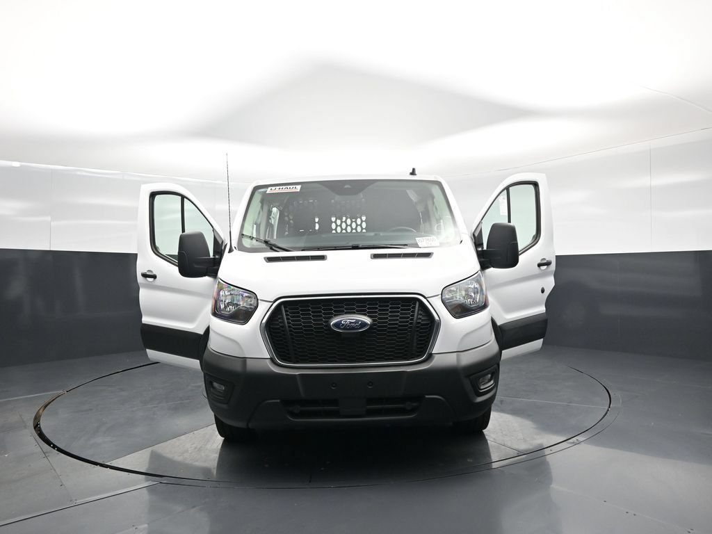 Certified 2025 Ford Transit 250 Low Roof w/ Exterior Upgrade Package RWD image 25