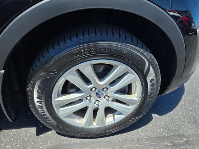 Certified 2018 Ford Explorer XLT w/ Equipment Group 202A AWD/4WD image 42