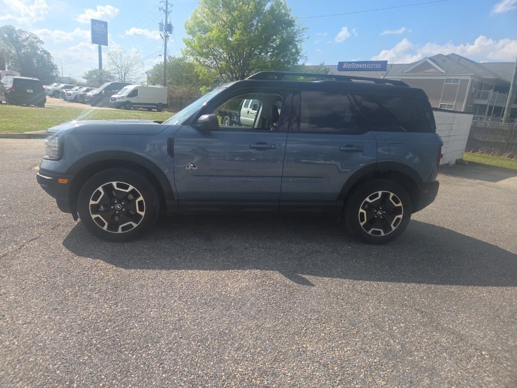 Certified 2024 Ford Bronco Sport Outer Banks w/ Tech Package image 3