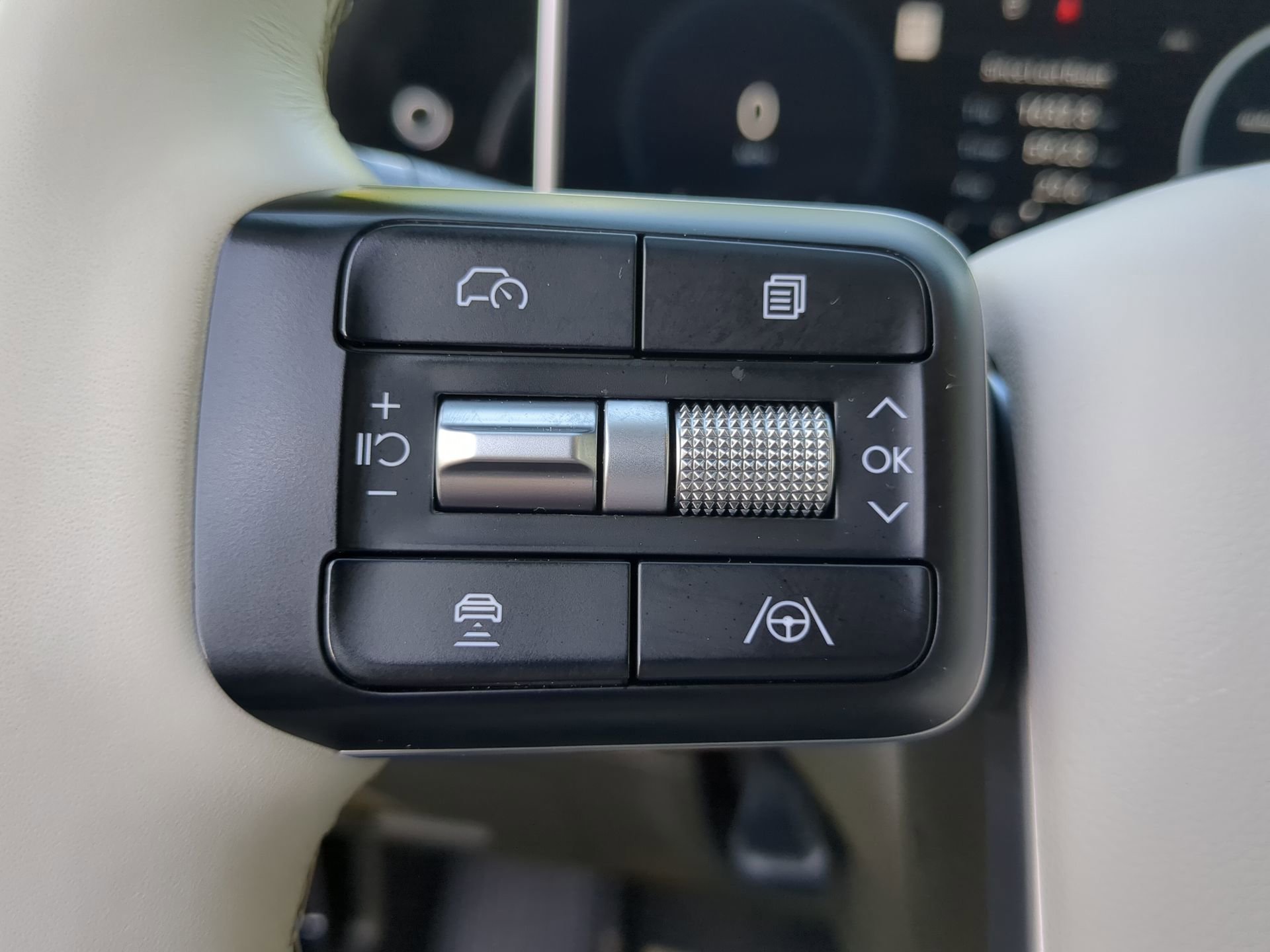 Used 2025 Hyundai Santa Fe Calligraphy AWD/4WD image 68