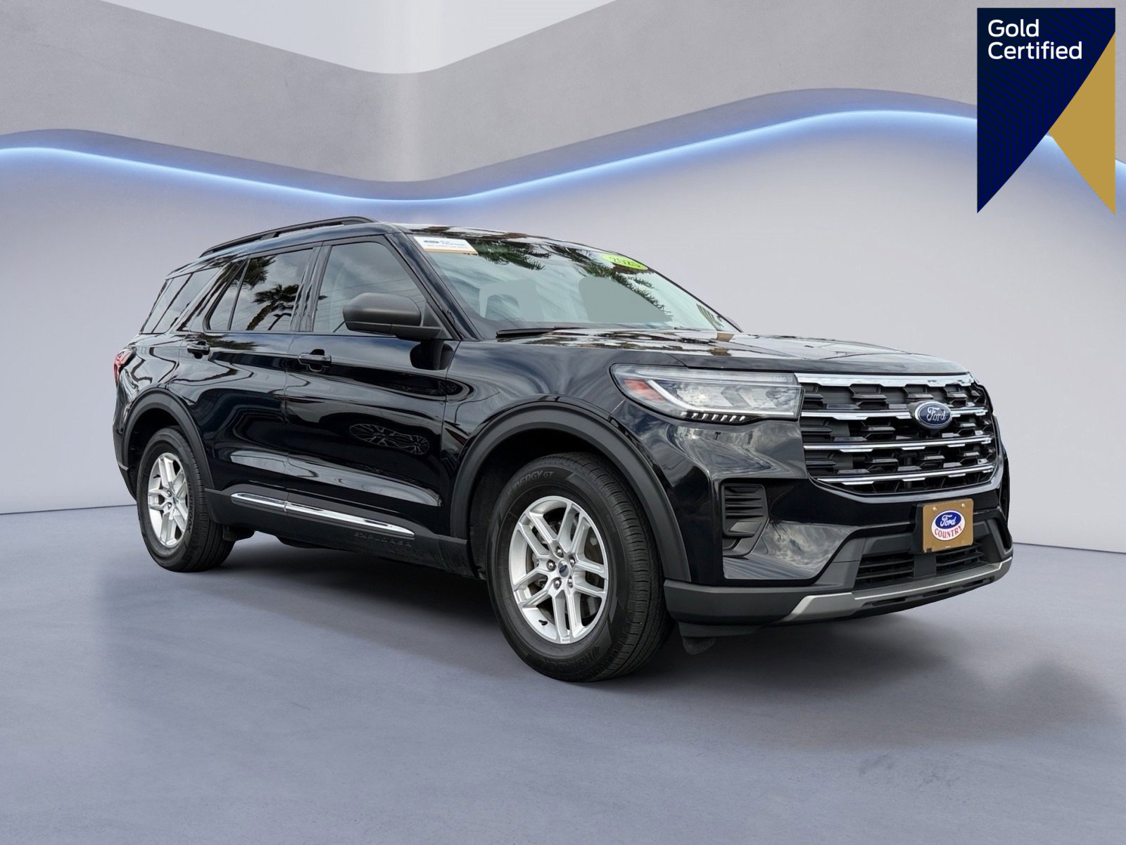 Certified 2025 Ford Explorer Active