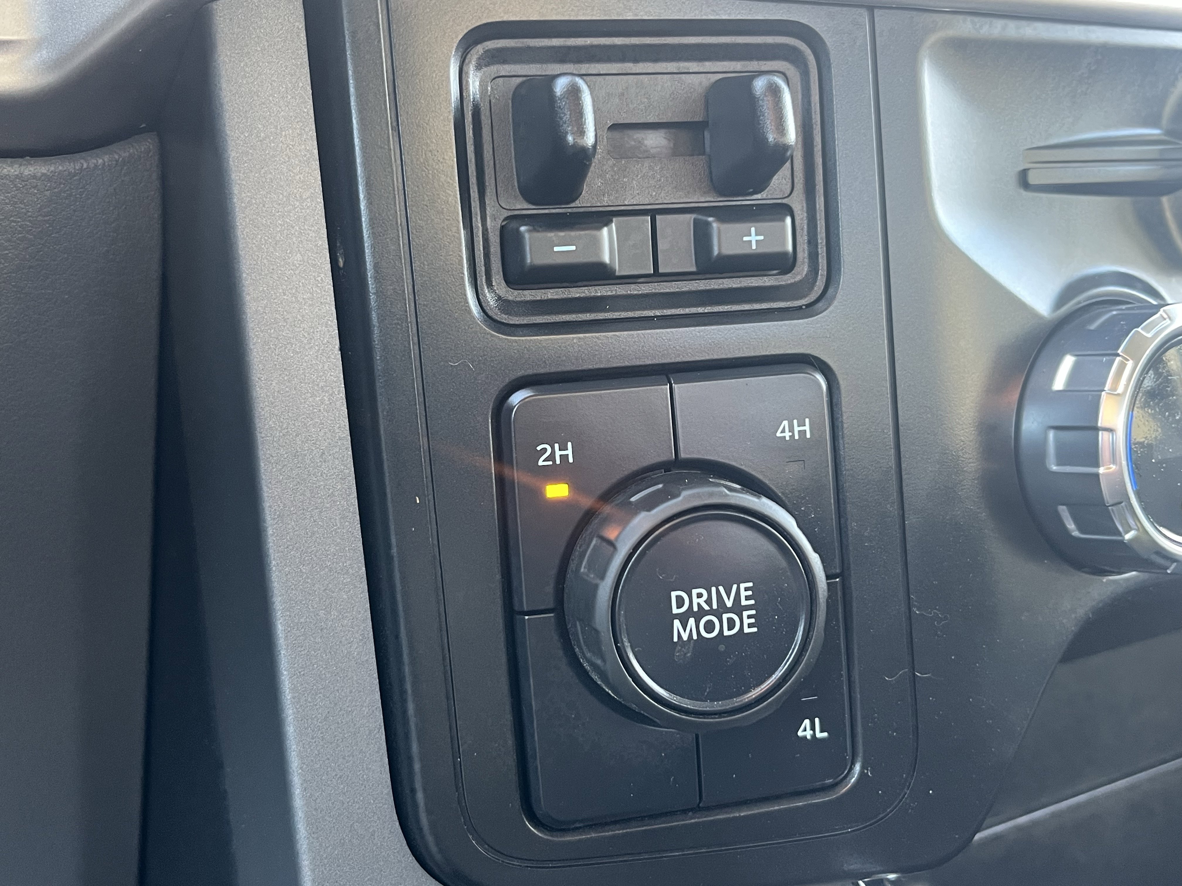 Certified 2021 Ford F150 XLT w/ Equipment Group 302A High image 19