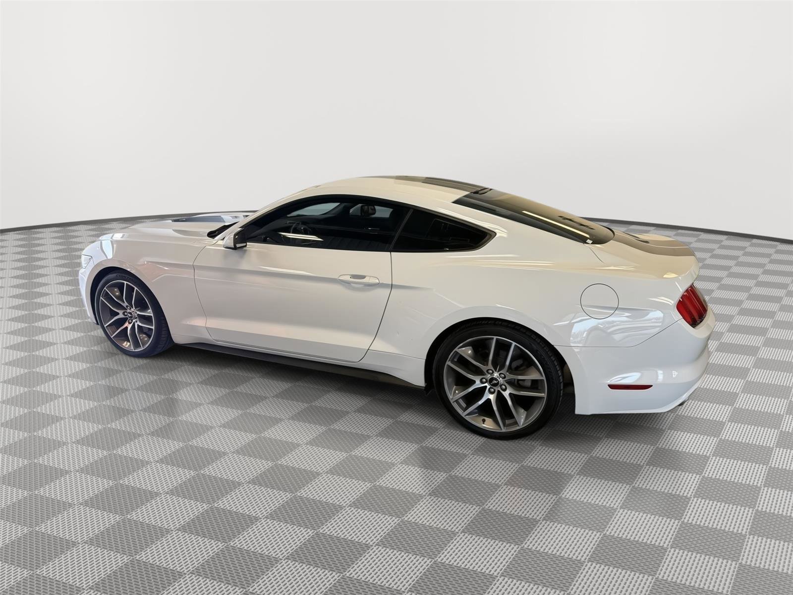 Certified 2017 Ford Mustang V6 image 2