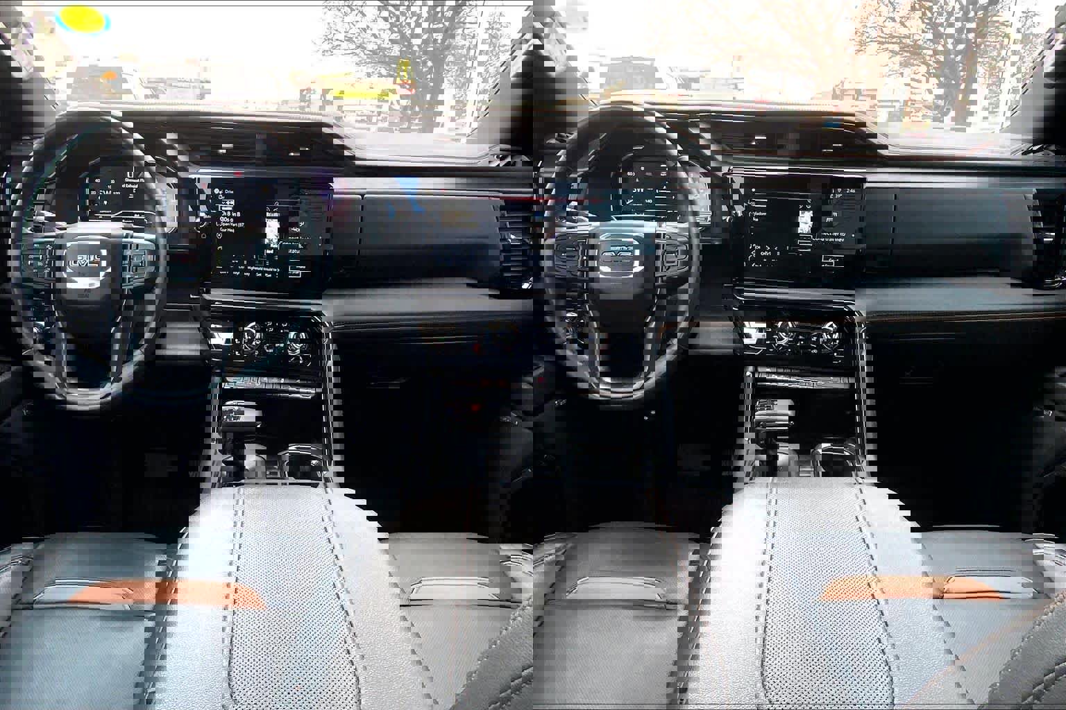 Used 2024 GMC Sierra 1500 AT4 w/ Technology Package image 15