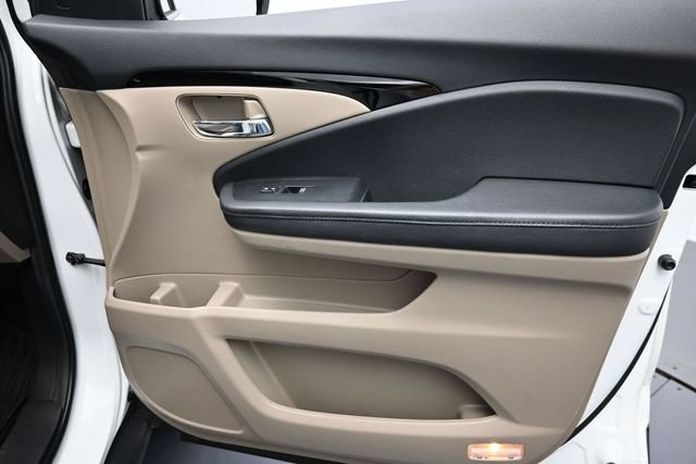 Used 2022 Honda Pilot Touring image 34