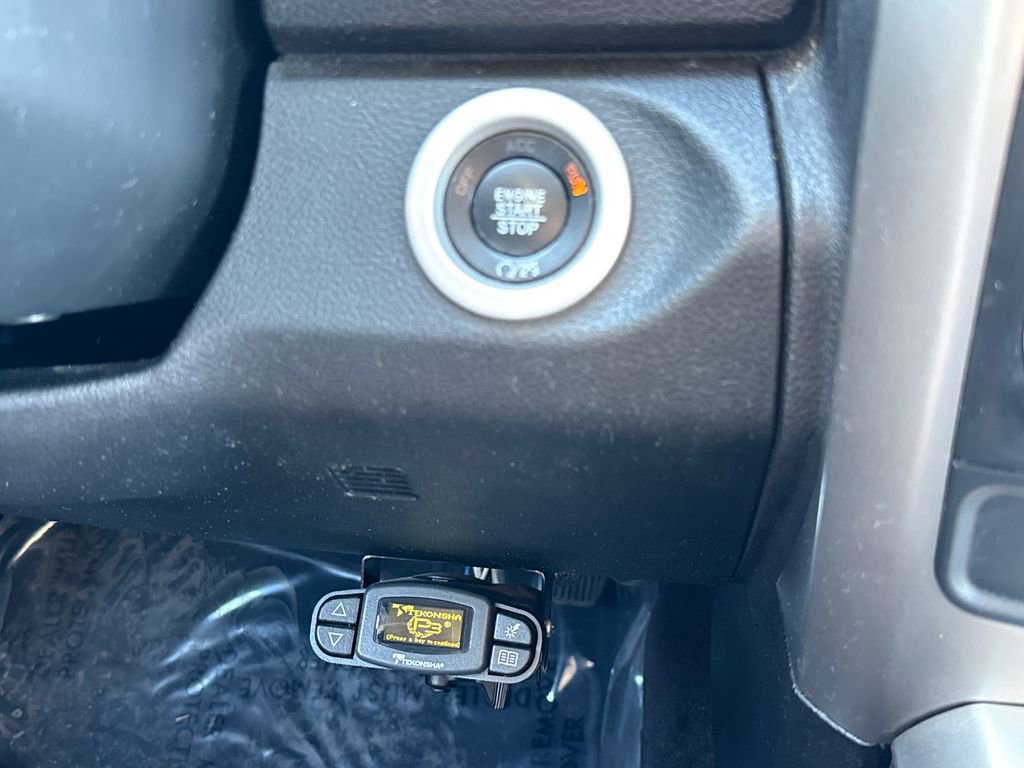 Used 2017 RAM 1500 Laramie w/ Convenience Group image 23