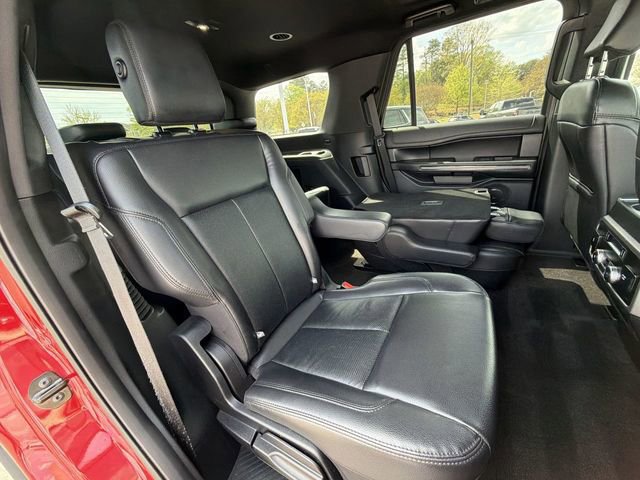 Certified 2020 Ford Expedition XLT w/ Equipment Group 202A image 30
