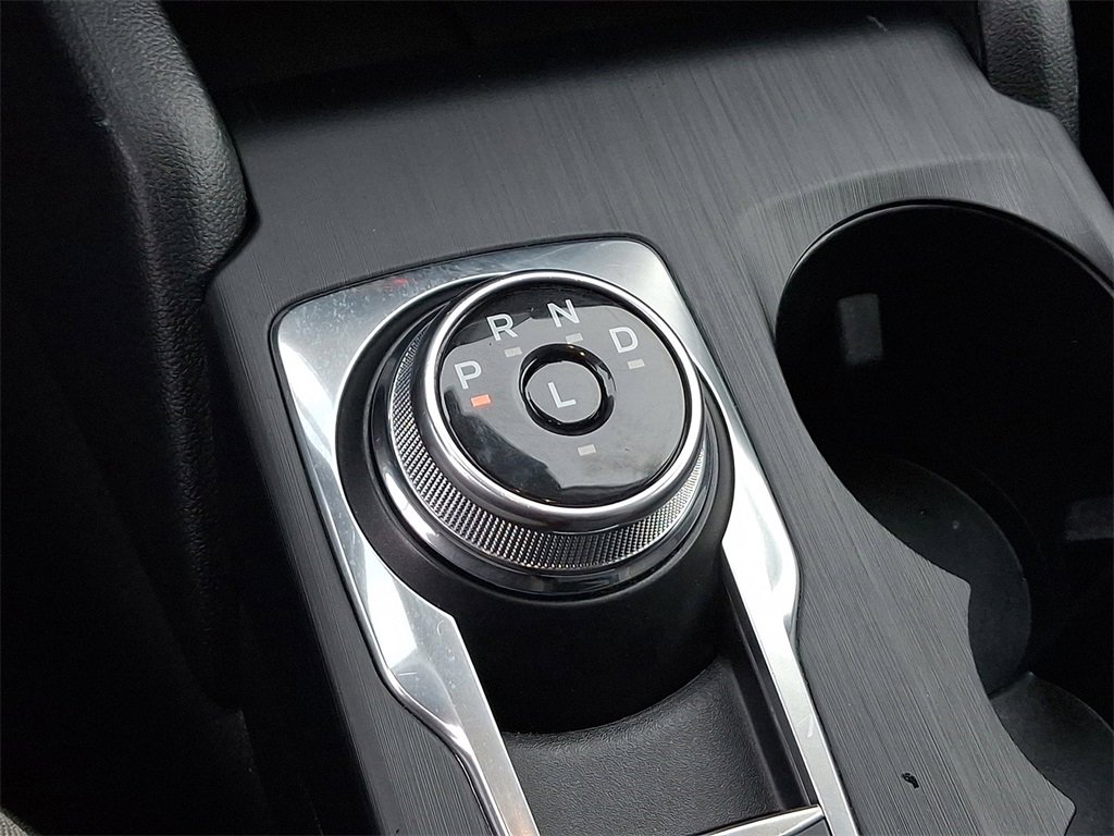 Certified 2022 Ford Escape SE w/ Cold Weather Package image 15