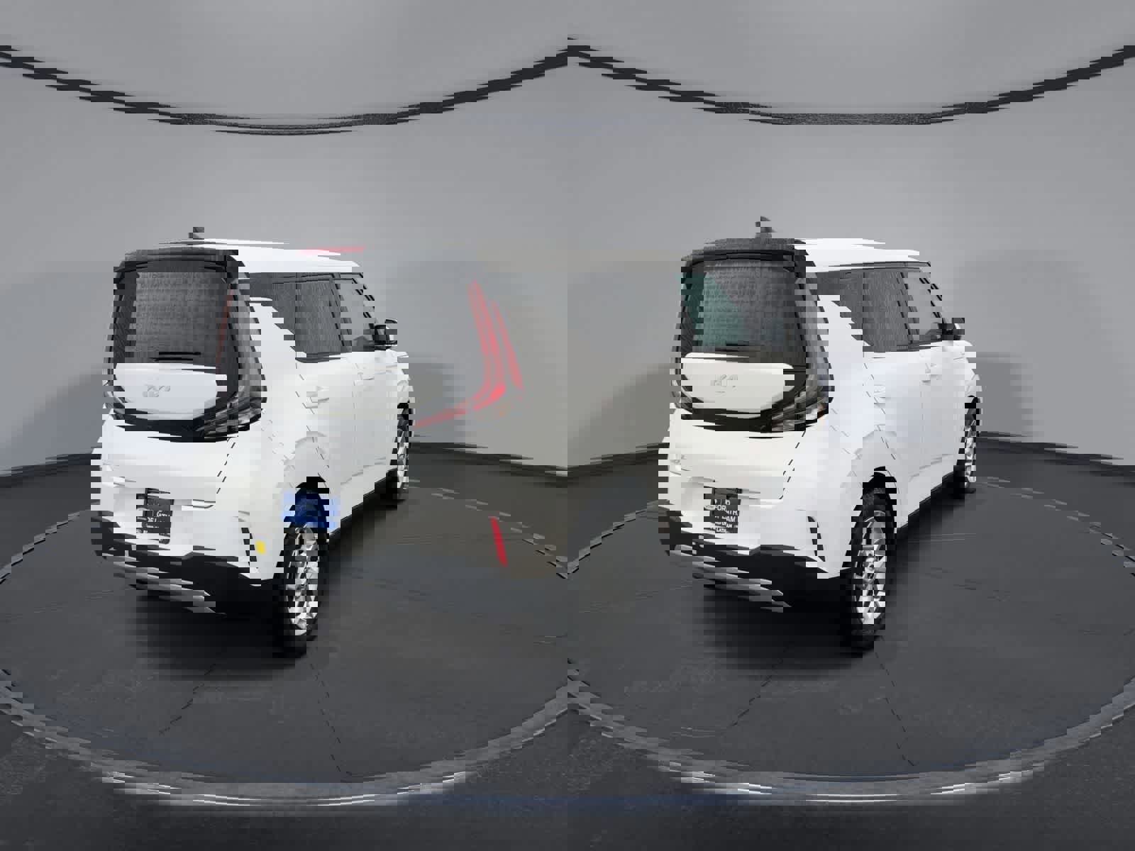 Used 2023 Kia Soul LX w/ LX Technology Package image 5