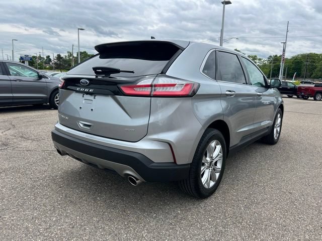 Certified 2024 Ford Edge Titanium AWD/4WD image 4