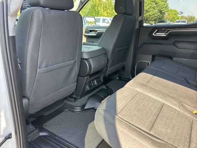 Used 2023 Chevrolet Silverado 1500 RST w/ Z71 Off-Road Package AWD/4WD image 18