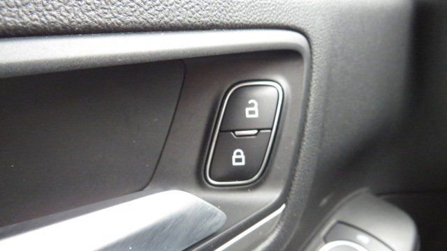 Certified 2020 Ford Escape SE Sport image 25