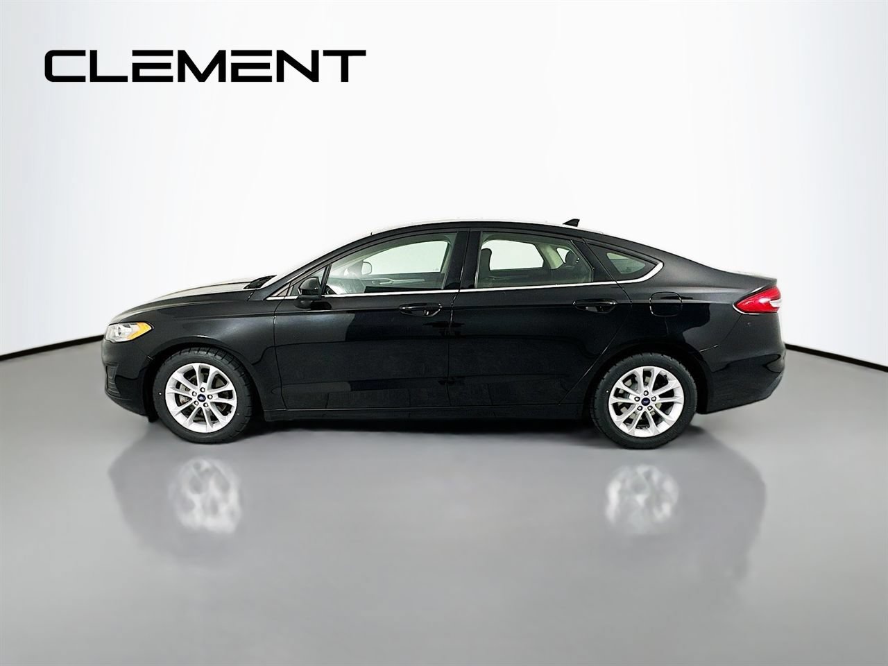 Certified 2020 Ford Fusion SE FWD image 6