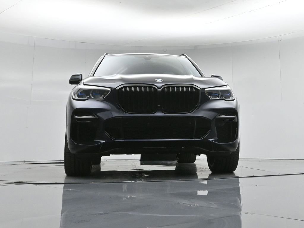 Used 2022 BMW X5 M50i w/ Executive Package image 31