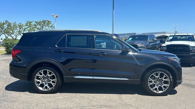 Certified 2025 Ford Explorer Platinum w/ Ultimate Package AWD/4WD image 2