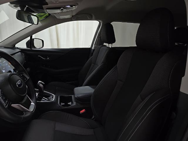 Used 2025 Subaru Outback Premium image 13