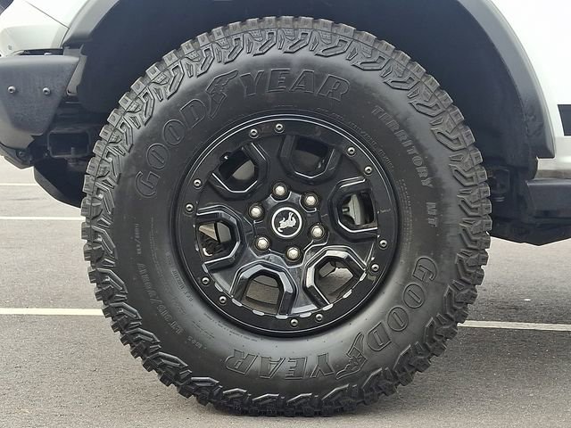 Certified 2023 Ford Bronco Wildtrak image 8