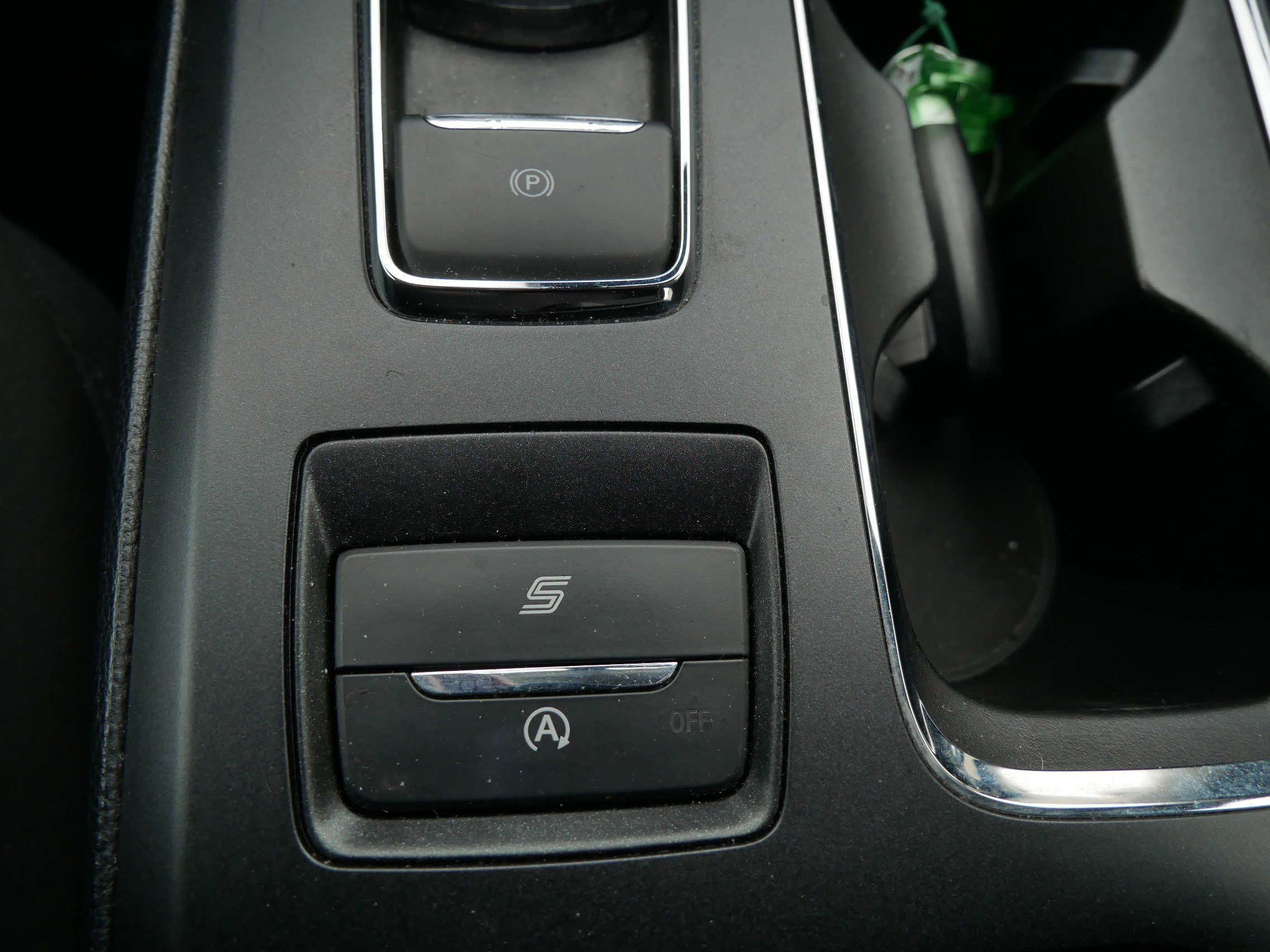 Certified 2020 Ford Fusion SE image 32