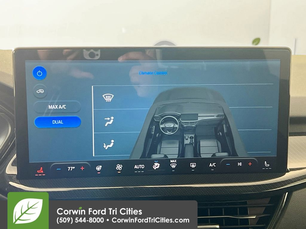 Certified 2024 Ford Escape ST-Line Elite w/ Class II Trailer Tow Package image 9