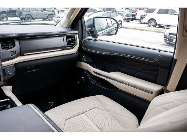 Certified 2024 Ford Expedition Platinum image 15