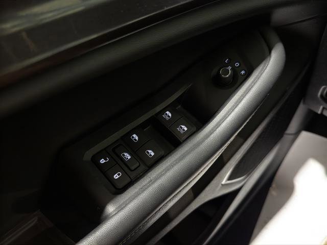 Used 2021 Jeep Grand Cherokee L Laredo w/ Luxury Tech Group I image 16