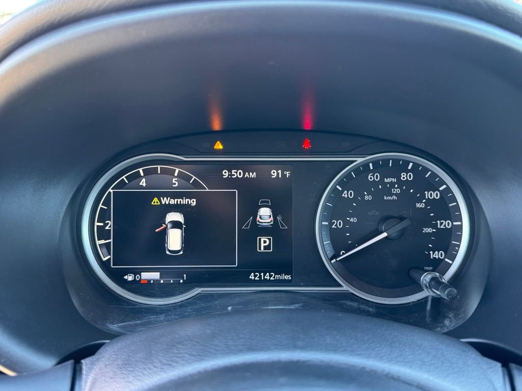 Used 2019 Nissan Kicks SR image 20