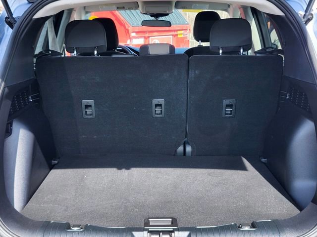 Certified 2022 Ford Escape SE w/ Cold Weather Package image 32