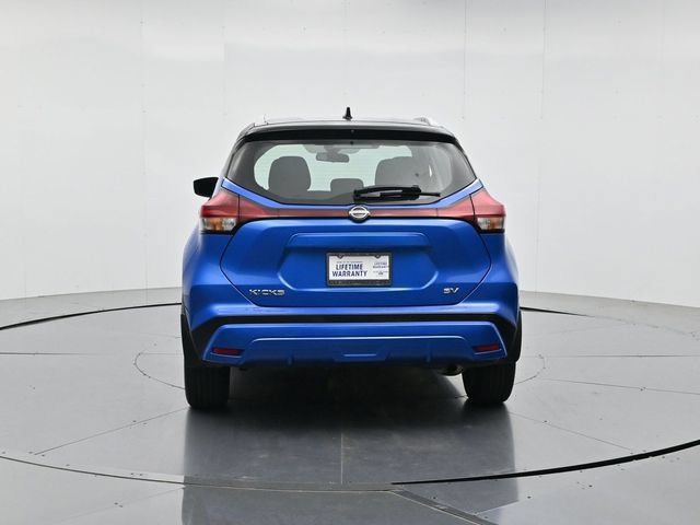 Used 2023 Nissan Kicks SV FWD image 9