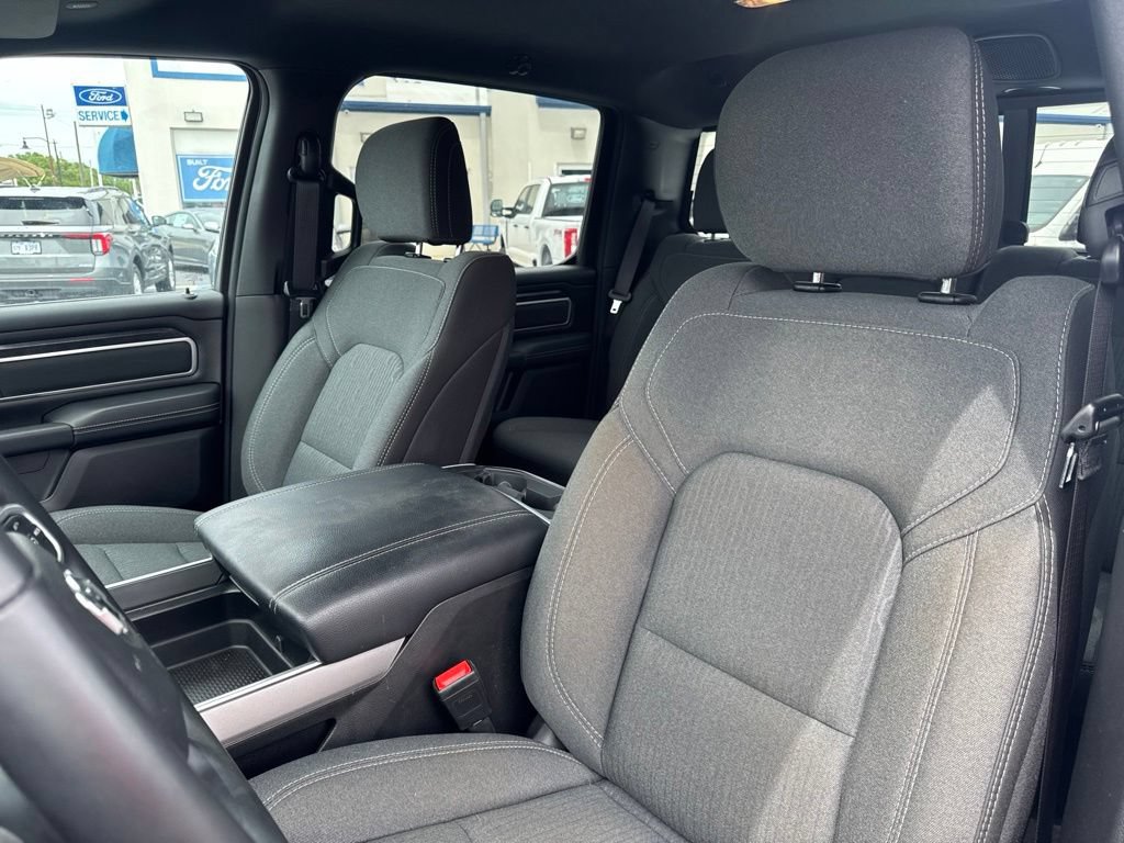 Used 2023 RAM 1500 Big Horn AWD/4WD image 11