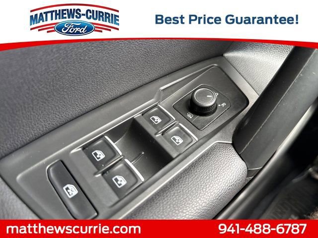 Used 2019 Volkswagen Tiguan SE image 26