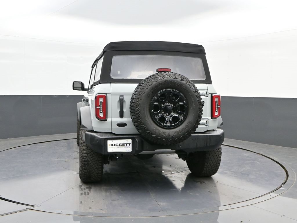 Certified 2023 Ford Bronco Wildtrak image 8