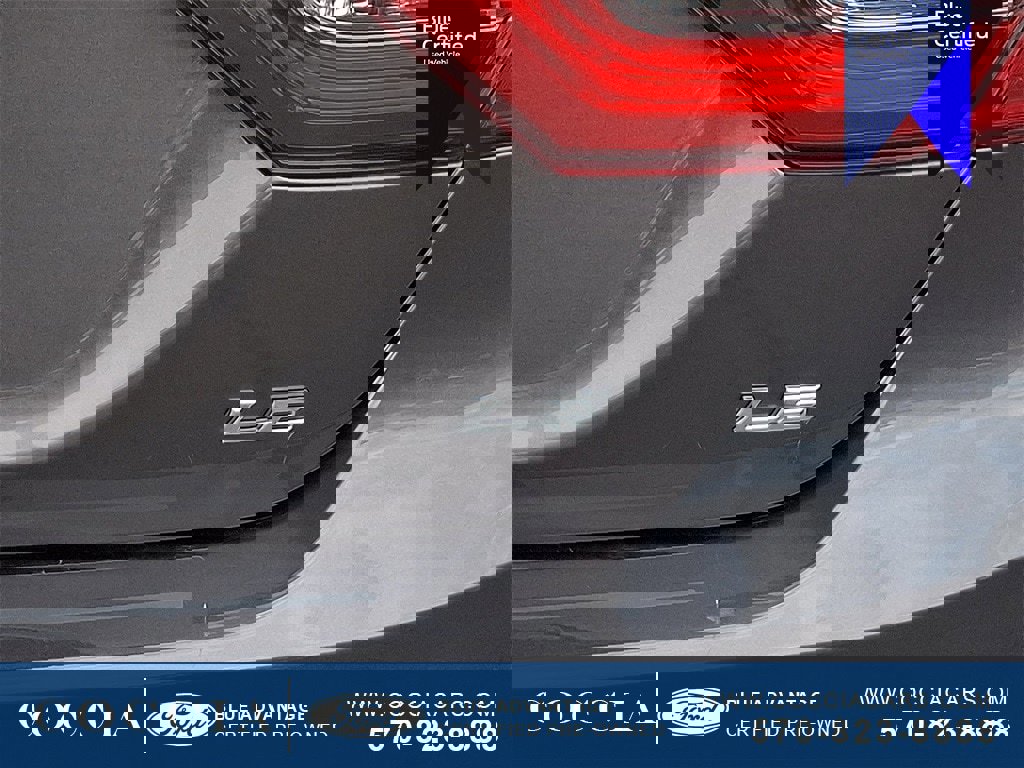 Used 2019 Toyota Camry LE image 29