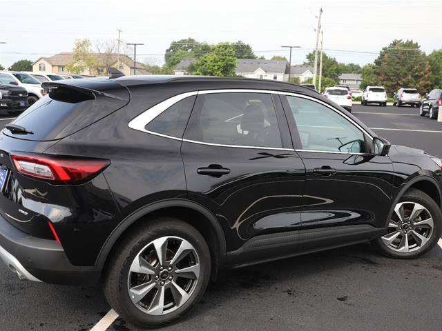 Certified 2024 Ford Escape Platinum AWD/4WD image 7