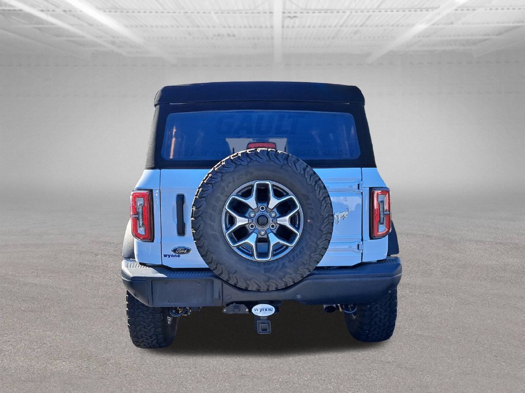 Certified 2022 Ford Bronco Badlands AWD/4WD image 7