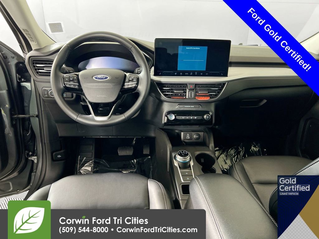 Certified 2025 Ford Escape Platinum image 25