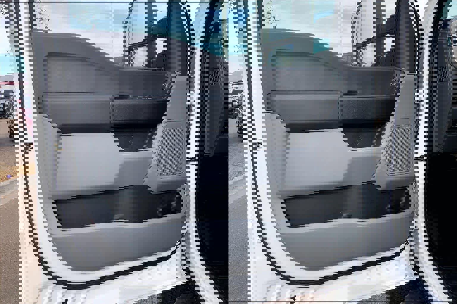 Certified 2023 Ford F250 XL w/ Snow Plow Prep Package image 21