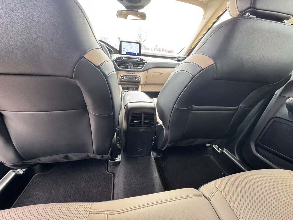 Certified 2020 Ford Escape SEL FWD image 24