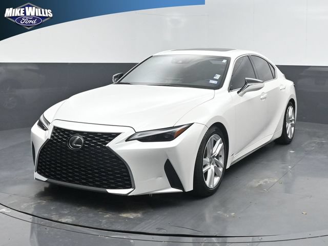Used 2021 Lexus IS 300 w/ Comfort Package RWD image 3