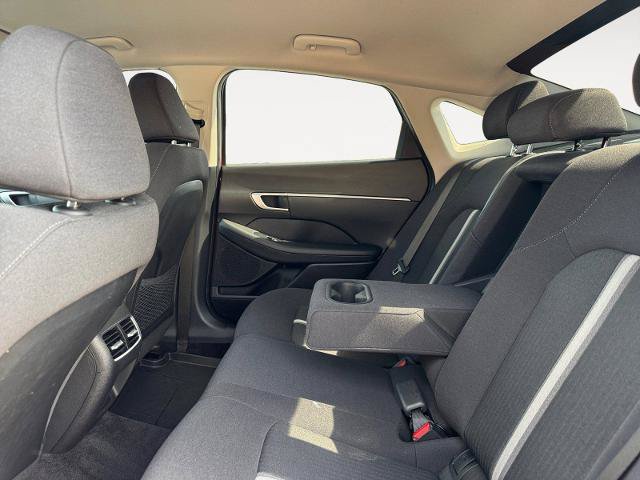 Used 2025 Hyundai Sonata SEL FWD image 13