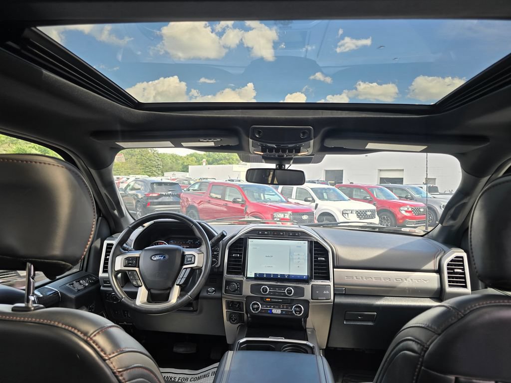 Certified 2022 Ford F350 Platinum AWD/4WD image 17