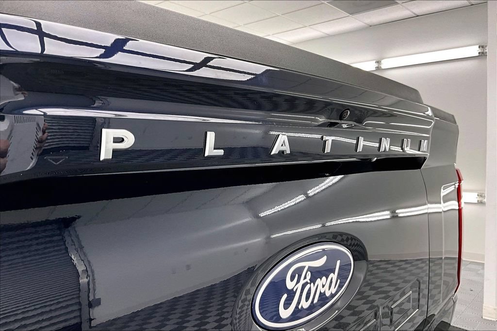 Certified 2026 Ford F150 Platinum w/ Equipment Group 702A High AWD/4WD image 8