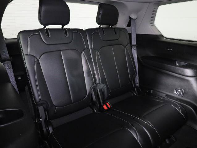 Used 2022 Jeep Grand Cherokee L Limited AWD/4WD image 12