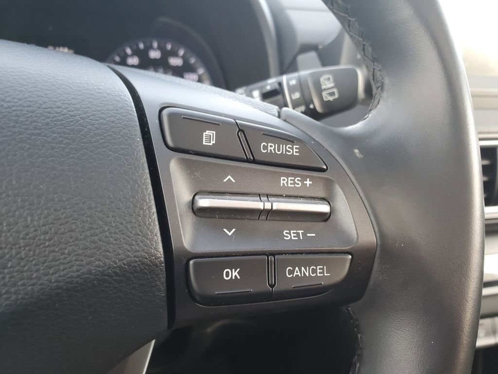 Used 2020 Hyundai Kona Limited image 18