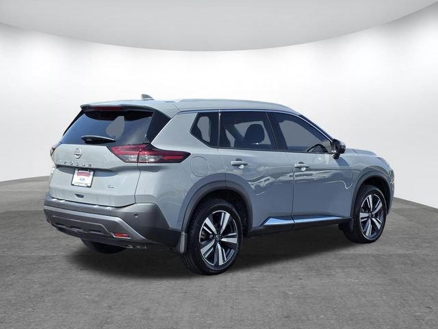 Used 2023 Nissan Rogue SL w/ SL Premium Package FWD image 4