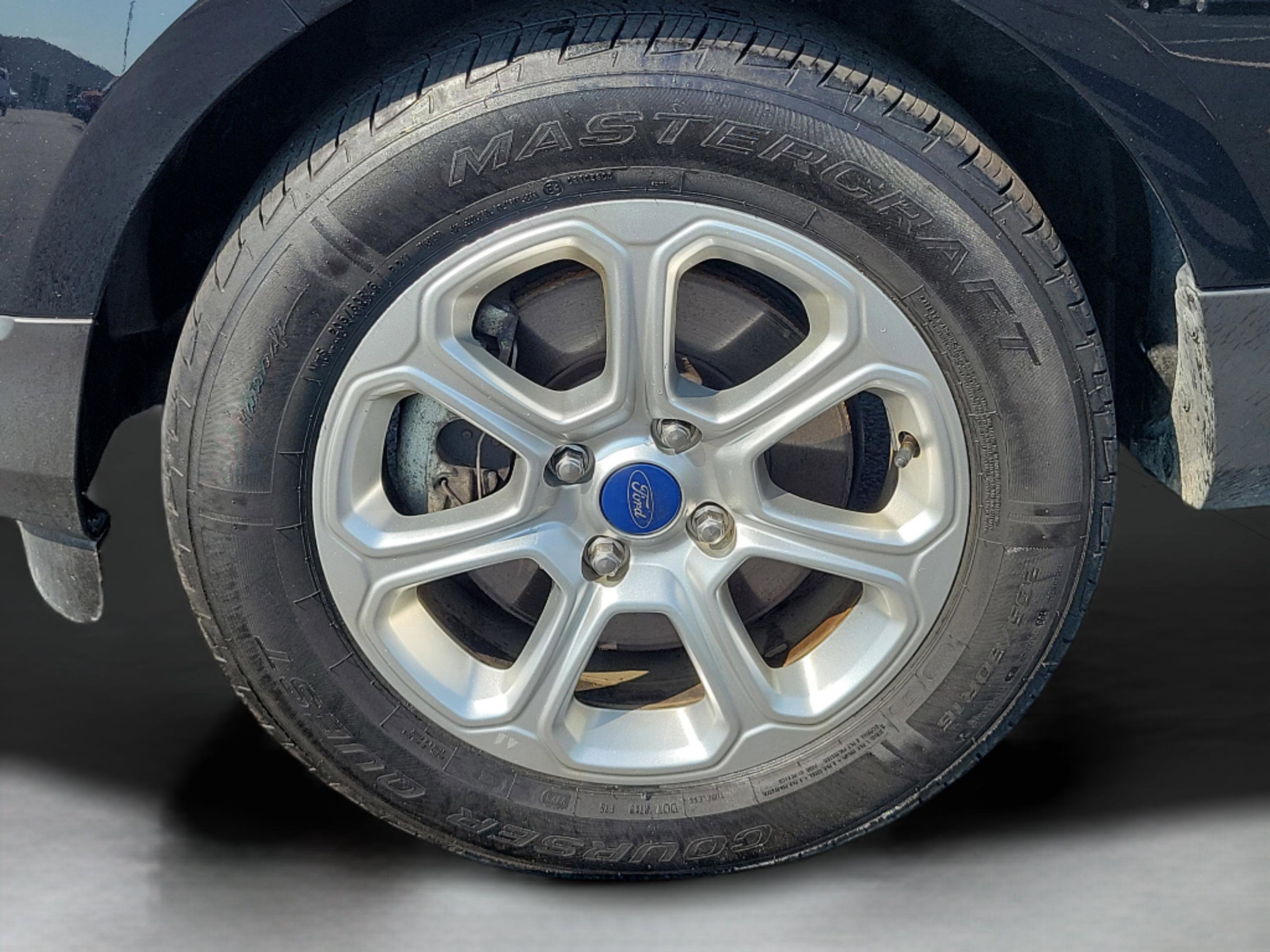 Certified 2018 Ford EcoSport SE w/ SE Convenience Package FWD image 29