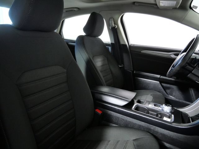 Certified 2020 Ford Fusion SE AWD/4WD image 12