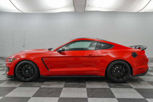 Certified 2019 Ford Mustang Shelby GT350 w/ Technology Package RWD image 10