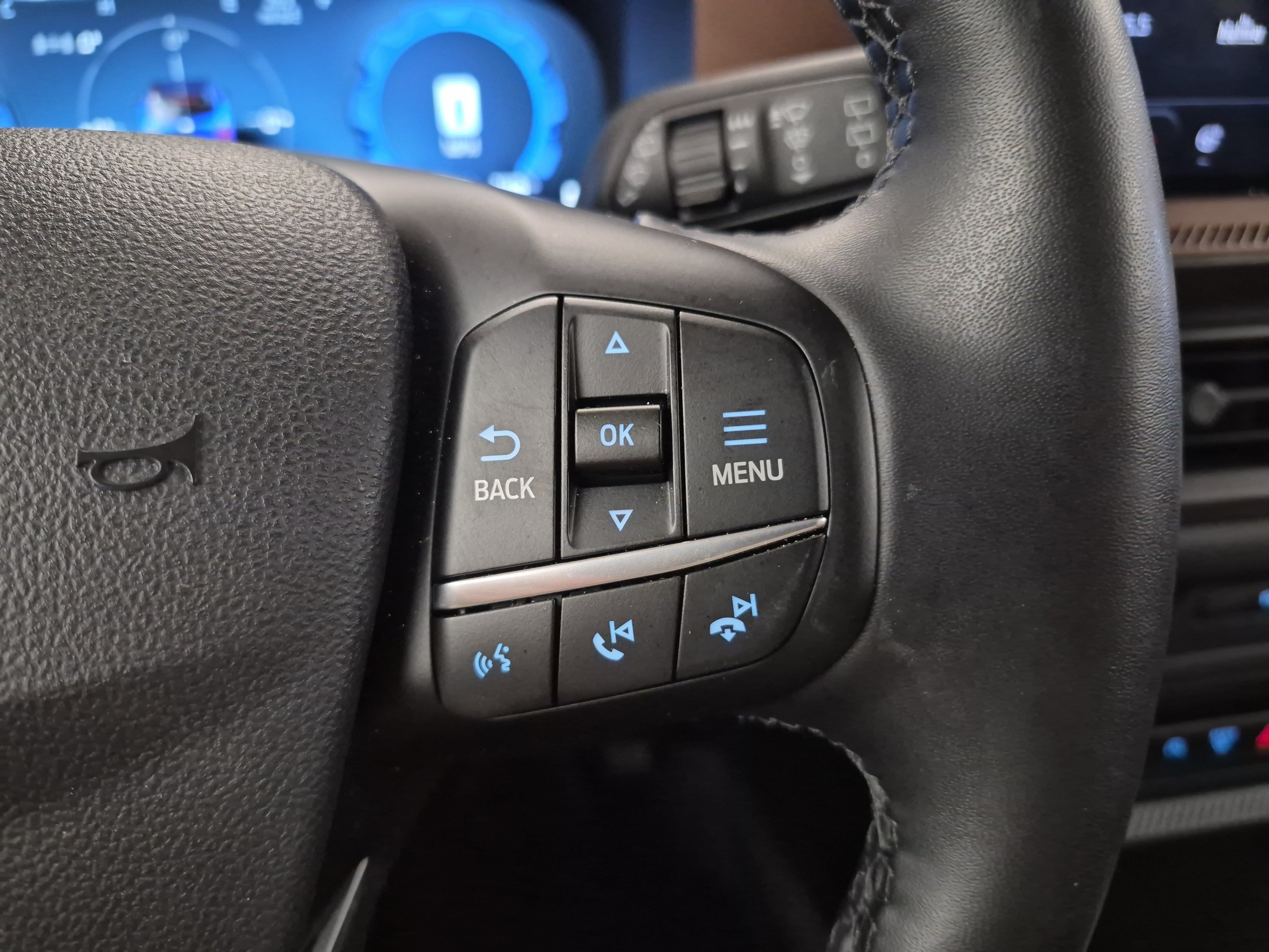 Certified 2025 Ford Bronco Sport Outer Banks w/ Outer Banks Tech Package+ AWD/4WD image 27